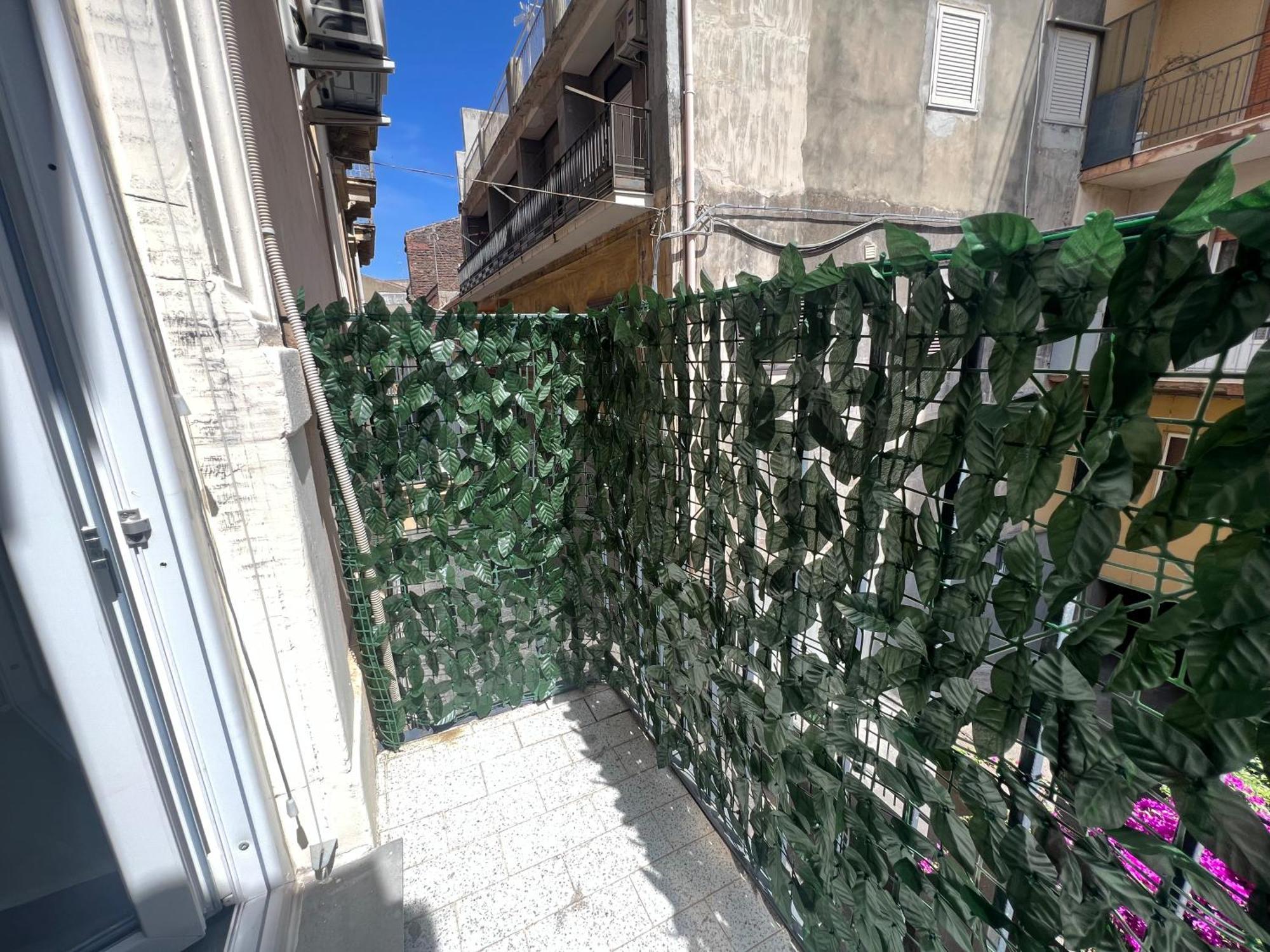 Leoscar Apartment In Catania Center Self Check-In Kültér fotó